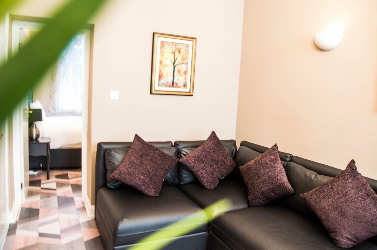 Montgomery Apartments - Crighton Единбург Екстериор снимка